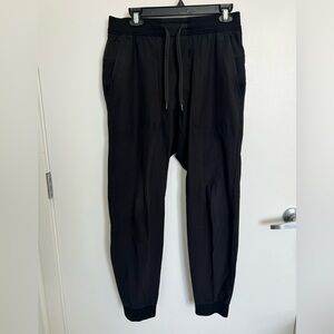 Lululemon Men's Black ABC Jogger Pants
